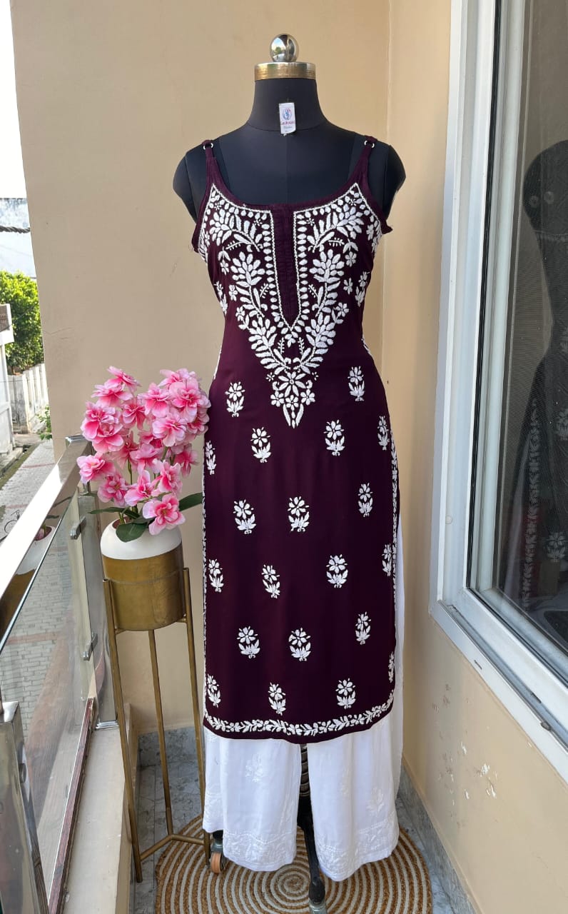 Maroon / Wine