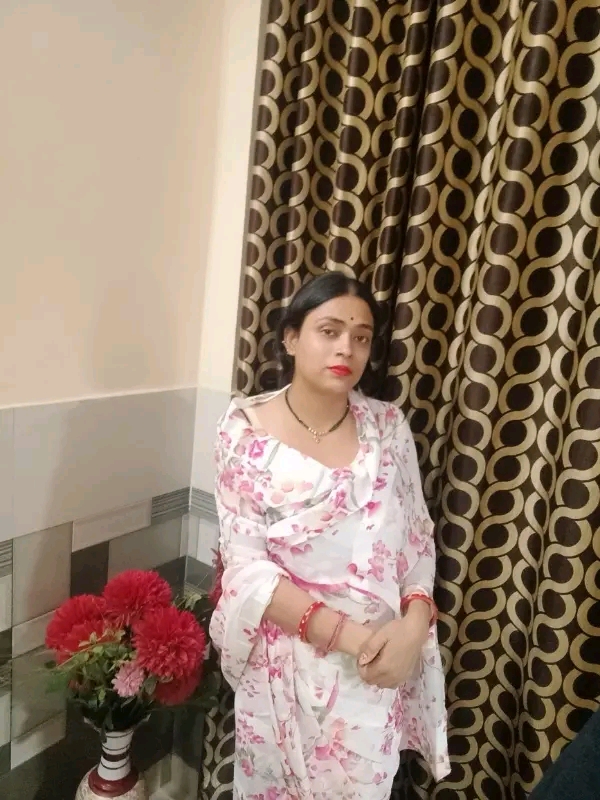Customer photo from Sarita Pathak