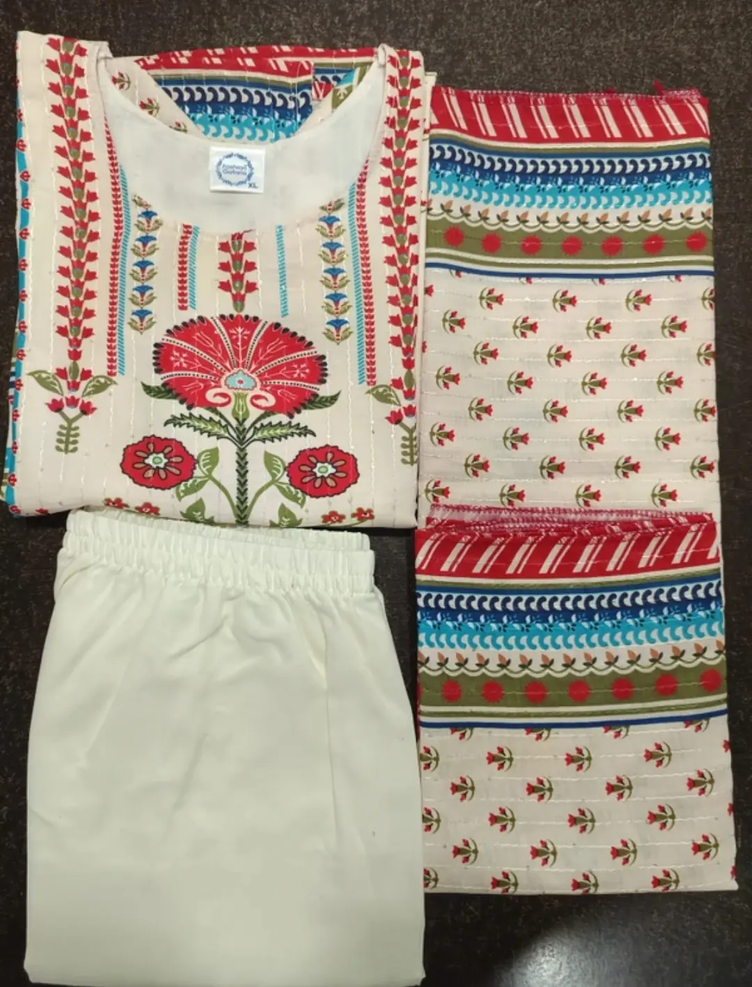Customer photo from Meena
